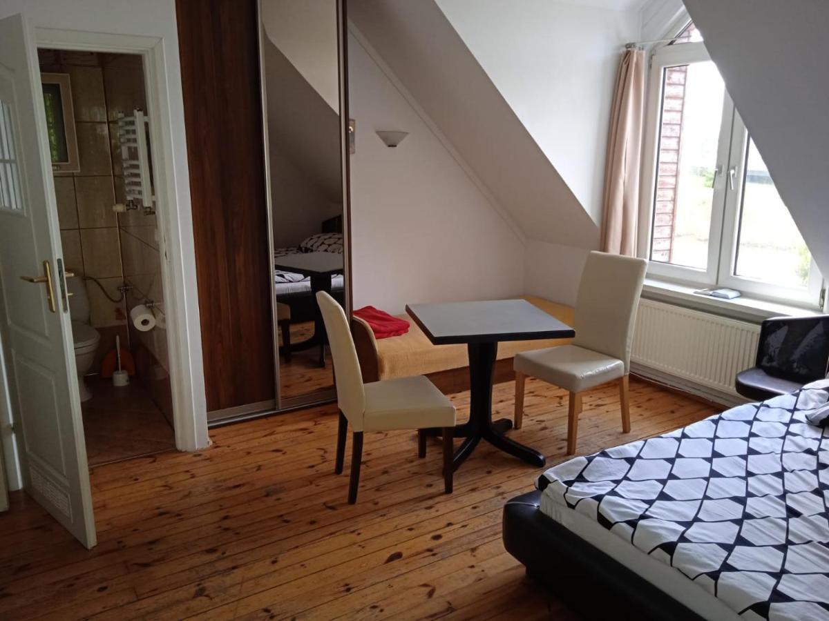 Privatunterkunft Al Faro *